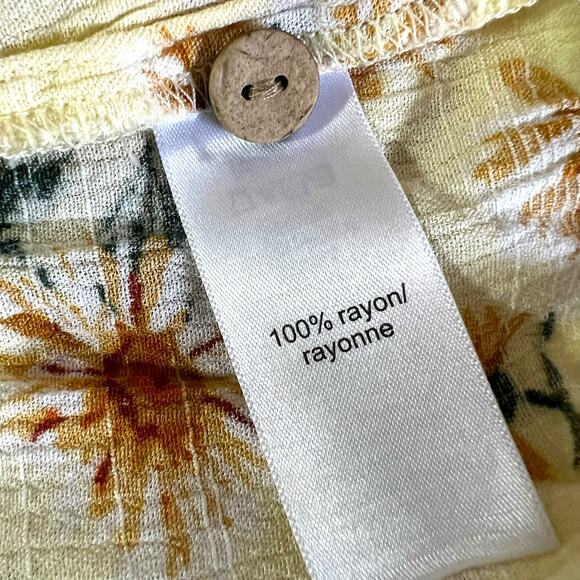 Maurices Womens Blouse Shirt Top Bubble Hem Ruffle Floral Yellow Orange 2X - Picture 7 of 8